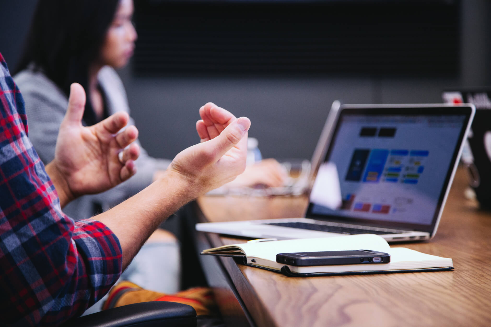ServiceNow vs Jira Service Management: Explore ITSM Similarities and Differences | Help Desk Migration Blog